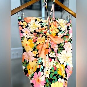 Gorgeous Floral One Piece Swimsuit - Size 12 / 14 (L)